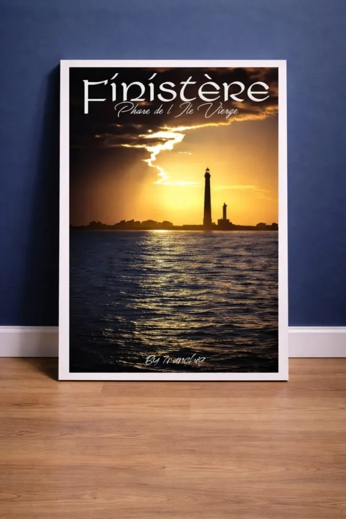 exemple présentation Sunset sur le phare de L'Ile Vierge Plouguerneau Bretagne Finistère by Tranchig.jpeg