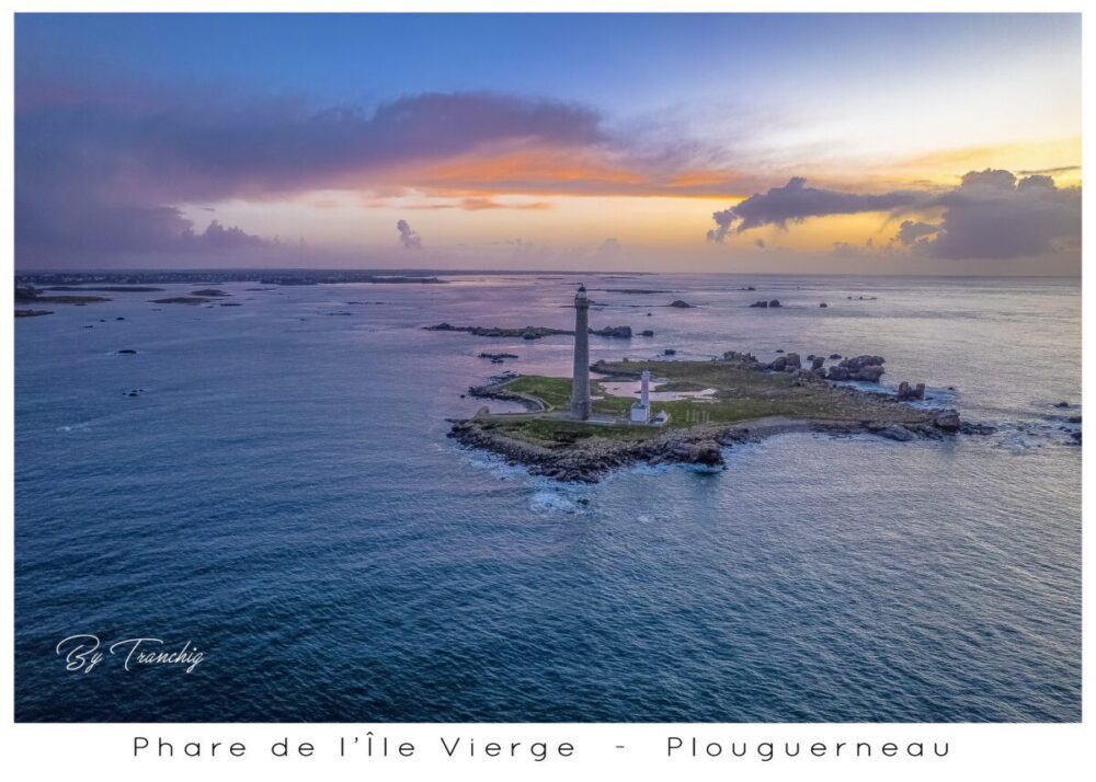 Phare, Plouguerneau, Bretagne, Finistère, sunset, Phare de l'Ile Vierge, plus haut d'Europe, France, drone