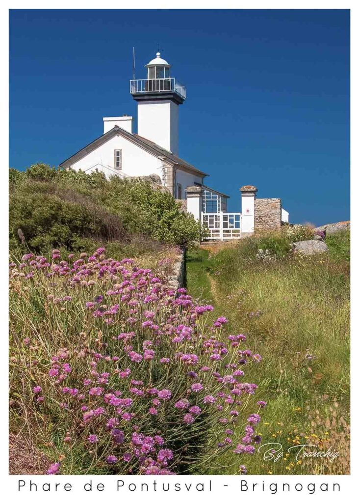 Le tour des Phares Phare De Pontusval Brignogan FB 50 X 70 732x1024