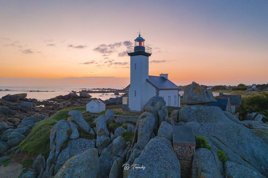 Phare de Pontusval au lever Bretagne Finistère By Tranchig
