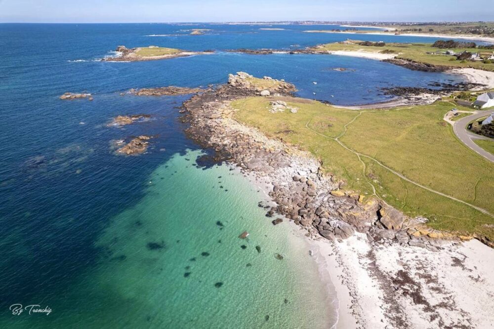 Porsguen et l'île Carn Portsall By the Air 50x70