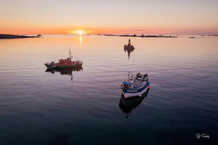 Sunset sur Portsall aérial dji Bretagne Finistere By Tranchig