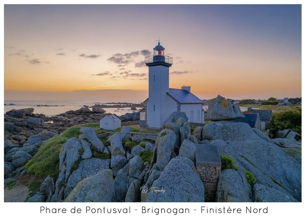 Phare de Pobtusval Brignogan Finistère Nord 2024 50x70Bretagne Finistère by Tranchig