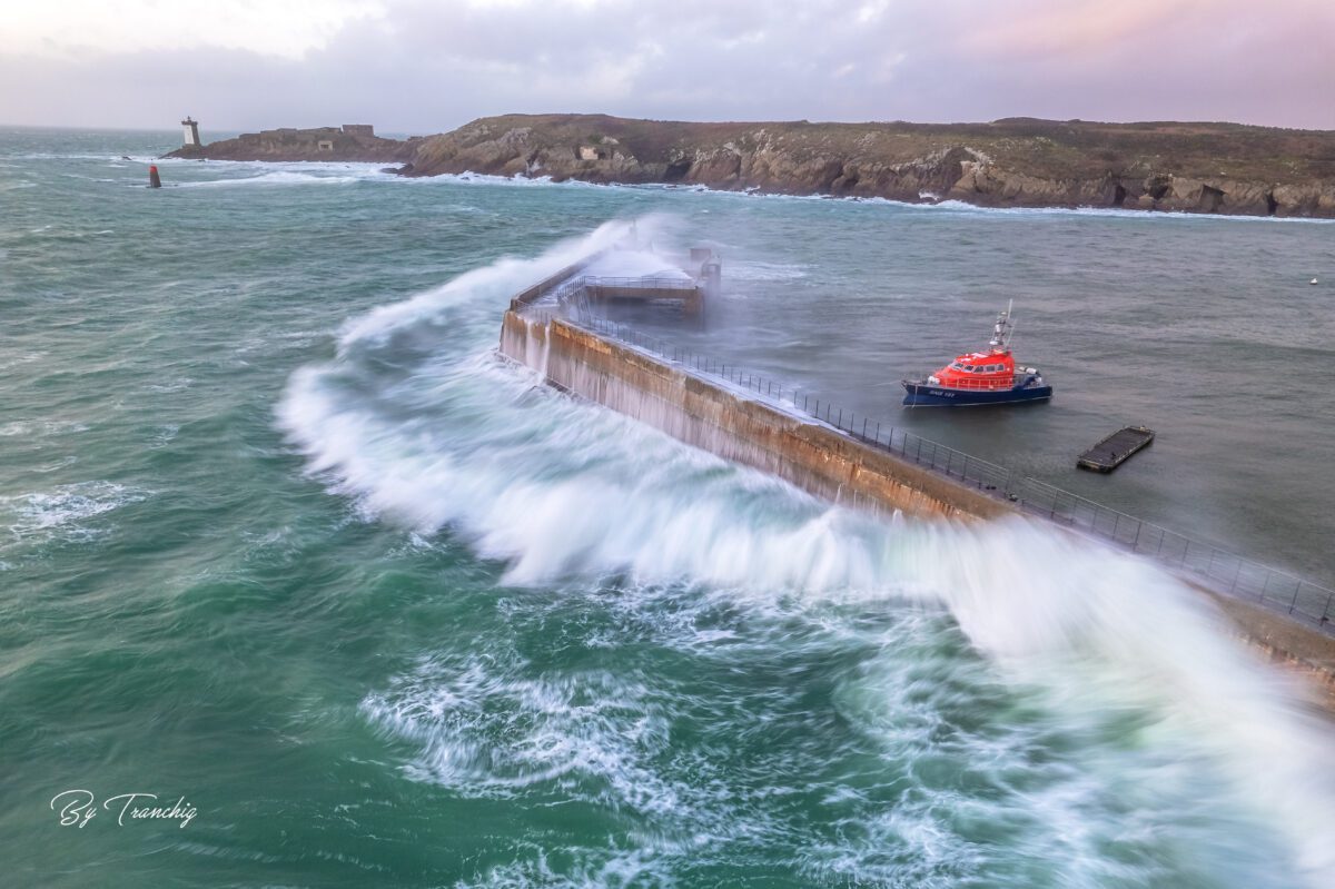 Forte houle Le Conquet Bretagne Finistère By Tranchig – DJI_0227 Forte houle Le Conquet Bretagne Finistère By Tranchig - DJI_0227